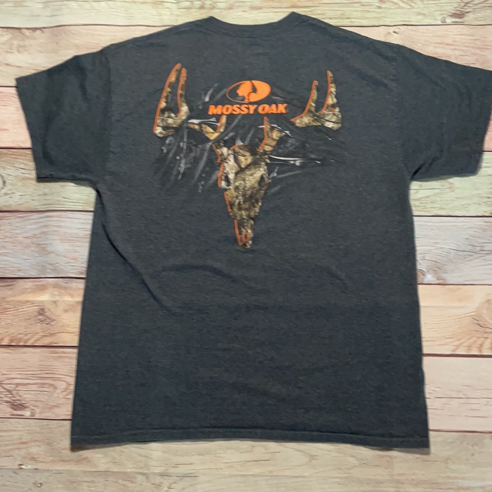 Missy Oak Tee